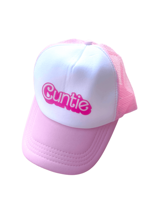 𝑪𝒖𝒏𝒕𝒊𝒆 Trucker Hat - Club Sabrina